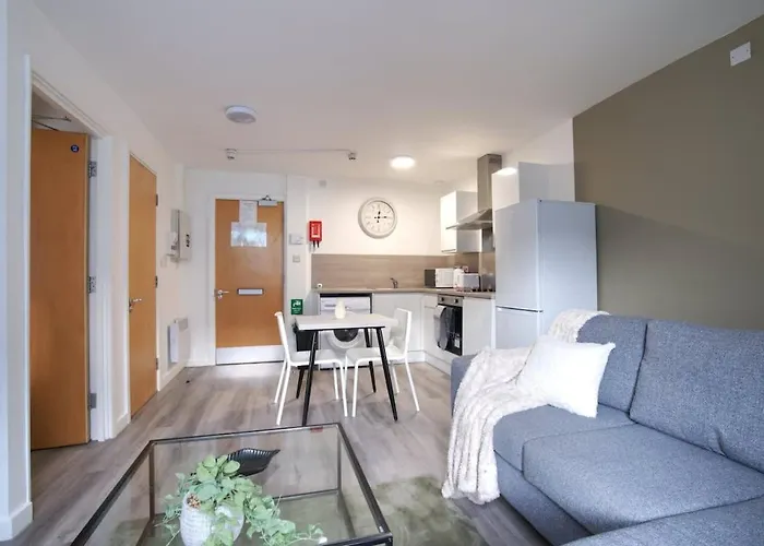 1Br City Centre Apt, Self Check In, Wifi, By Derbnb